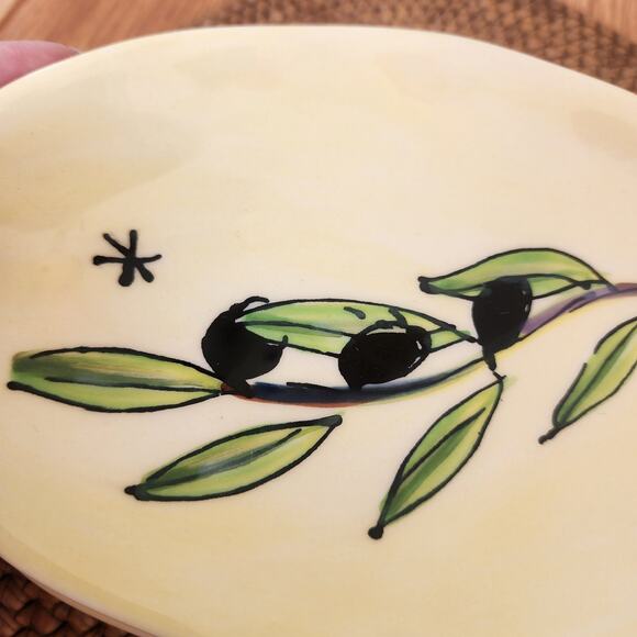 Julia Junkin oval appetizer plates set of 3 yellow w/ black olive & branch print - Picture 6 of 11